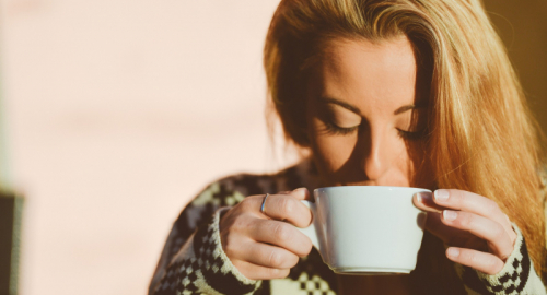 I Benefici del Caff nella Prevenzione e Gestione del Diabete di Tipo 2 e delle sue Complicazioni